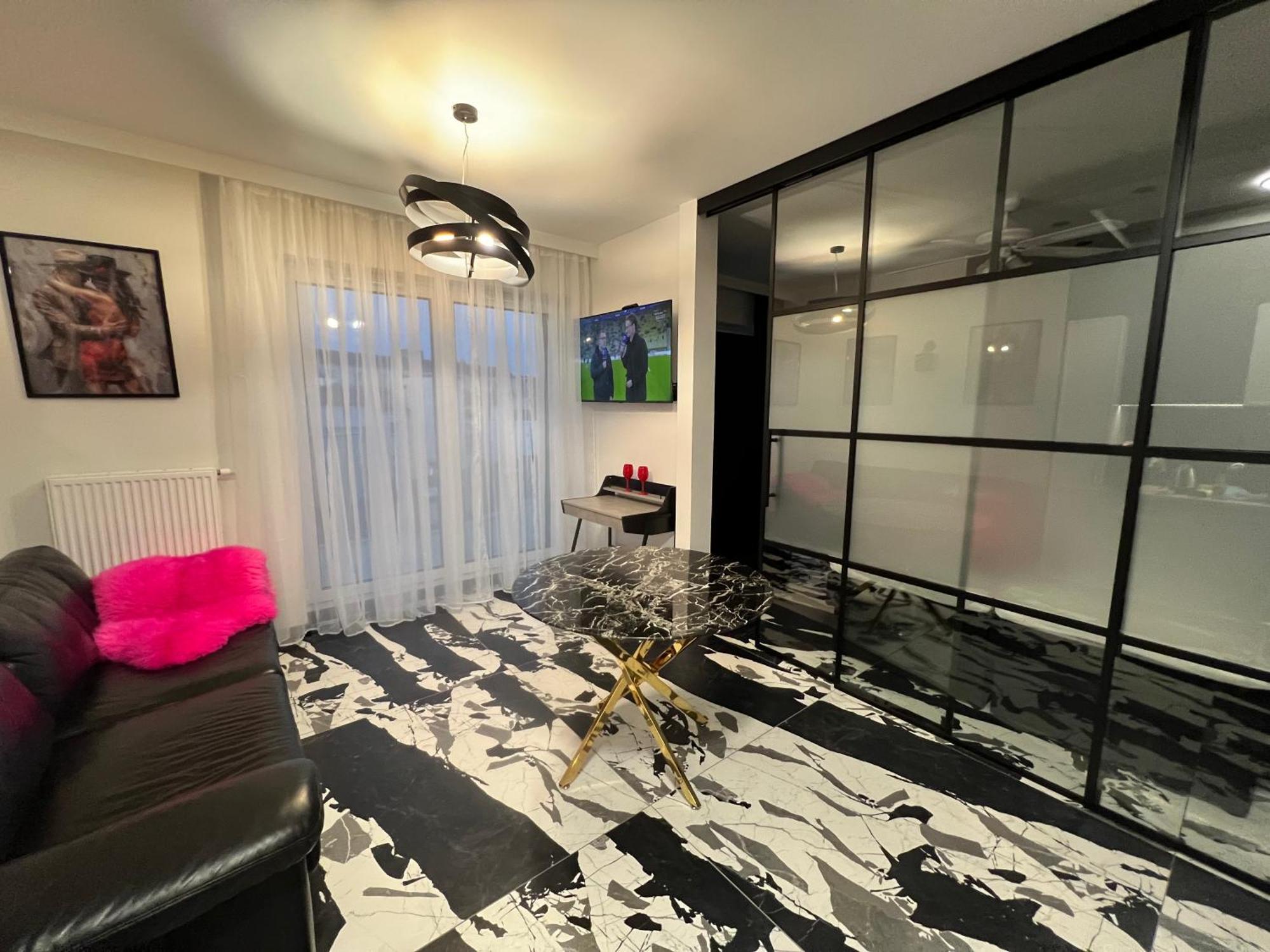 Apartment Towarowa Milionowa 45 Check-in 24 H